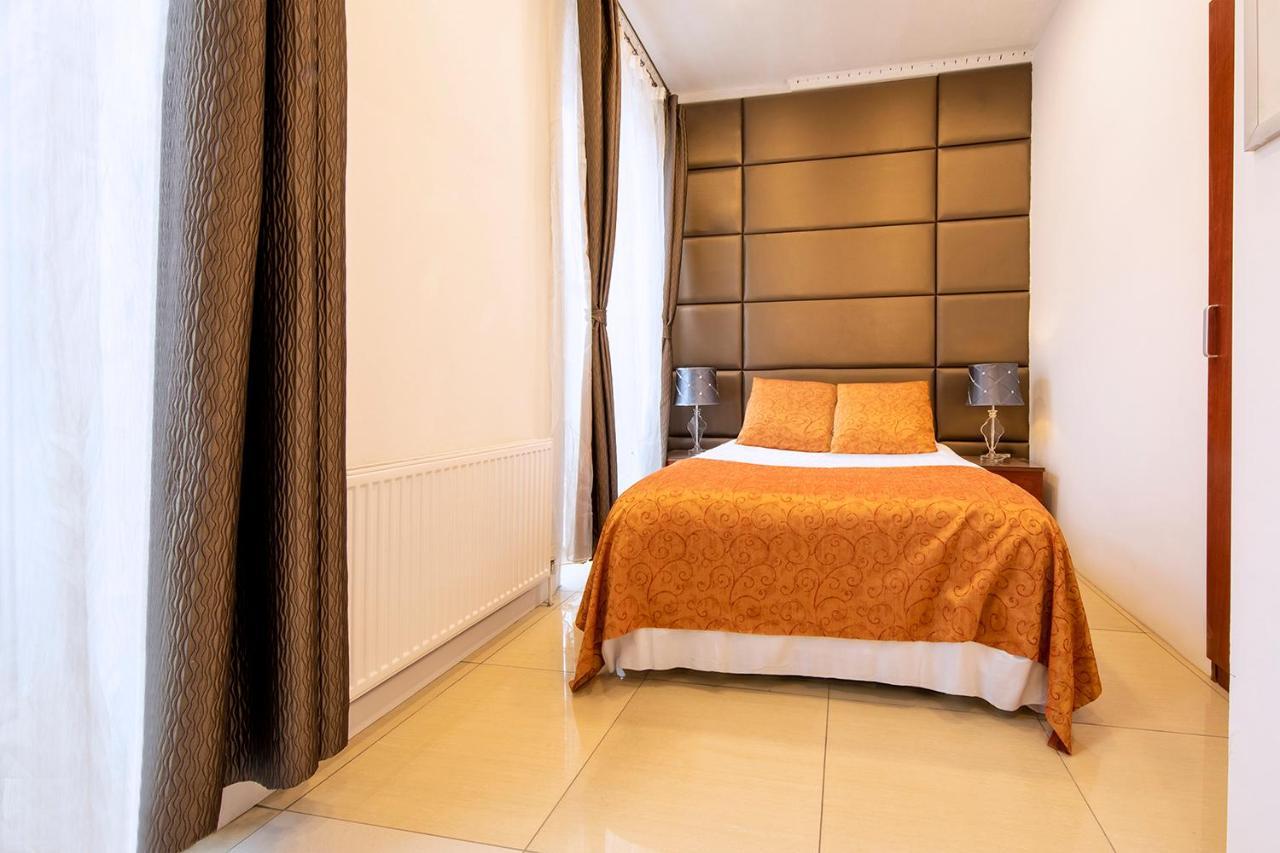 Hotel Russell Square 3*