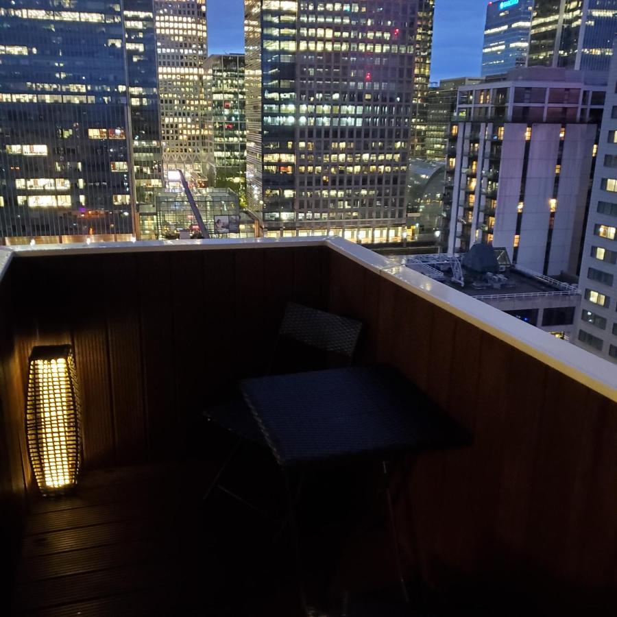 Captivating 2-bed In Canary Wharf Leilighet *