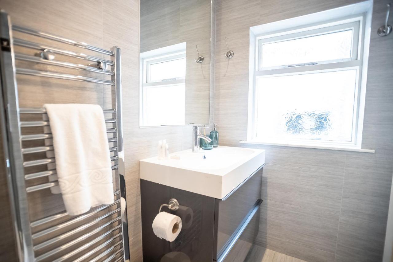 Perfect For Business & Corporate Stays - Three Bed With View Shoreditch Apartment