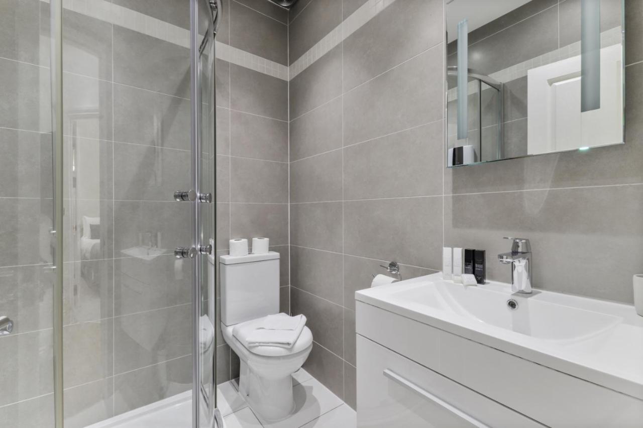 Cosy 1 Bed Next To Liverpool Street Station Free Wifi By Aparts Leilighet *