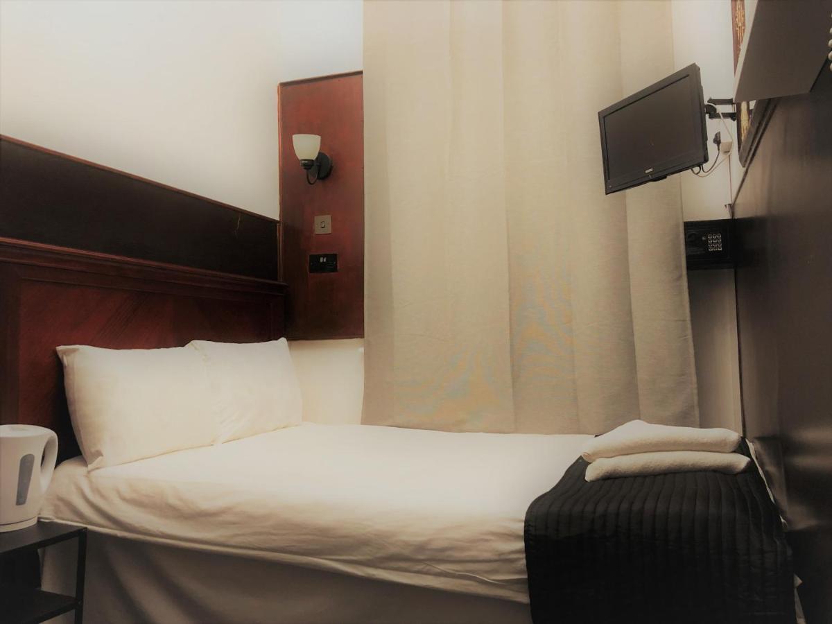 Plaza Hotel London