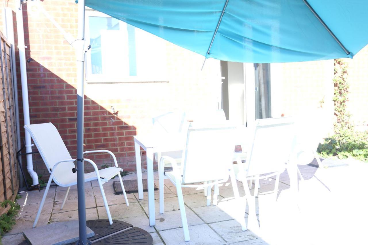 Lovely 4 Bed House Сasa de vacaciones Londres