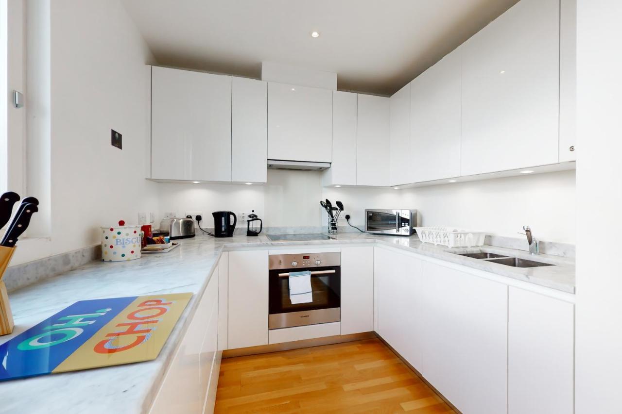 Leilighet Lovely 2 Bedroom Flat With Balcony In Stratford