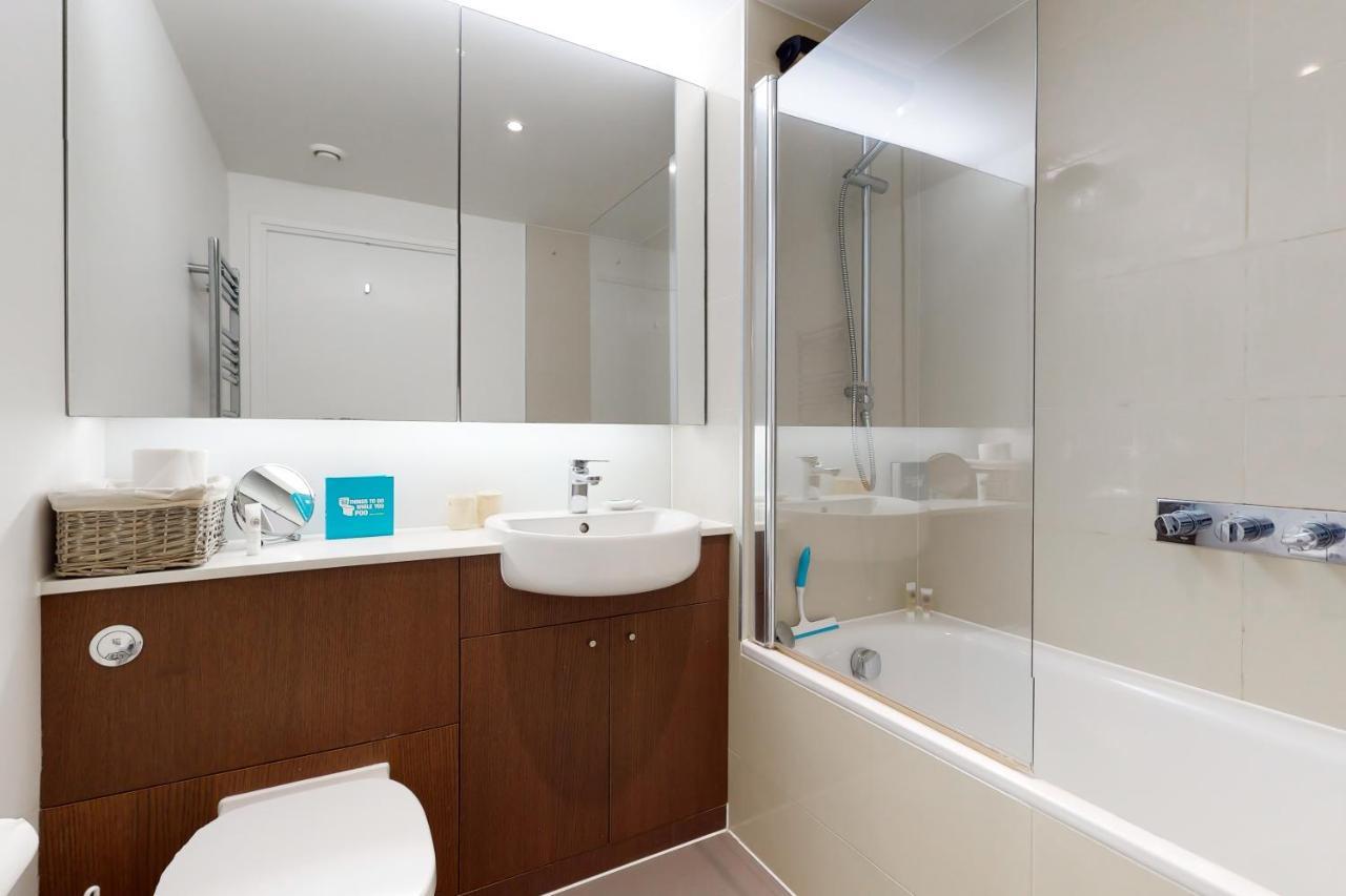 Leilighet Lovely 2 Bedroom Flat With Balcony In Stratford