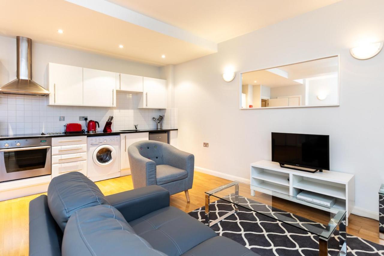 Groveland Court 1 Apartamento *