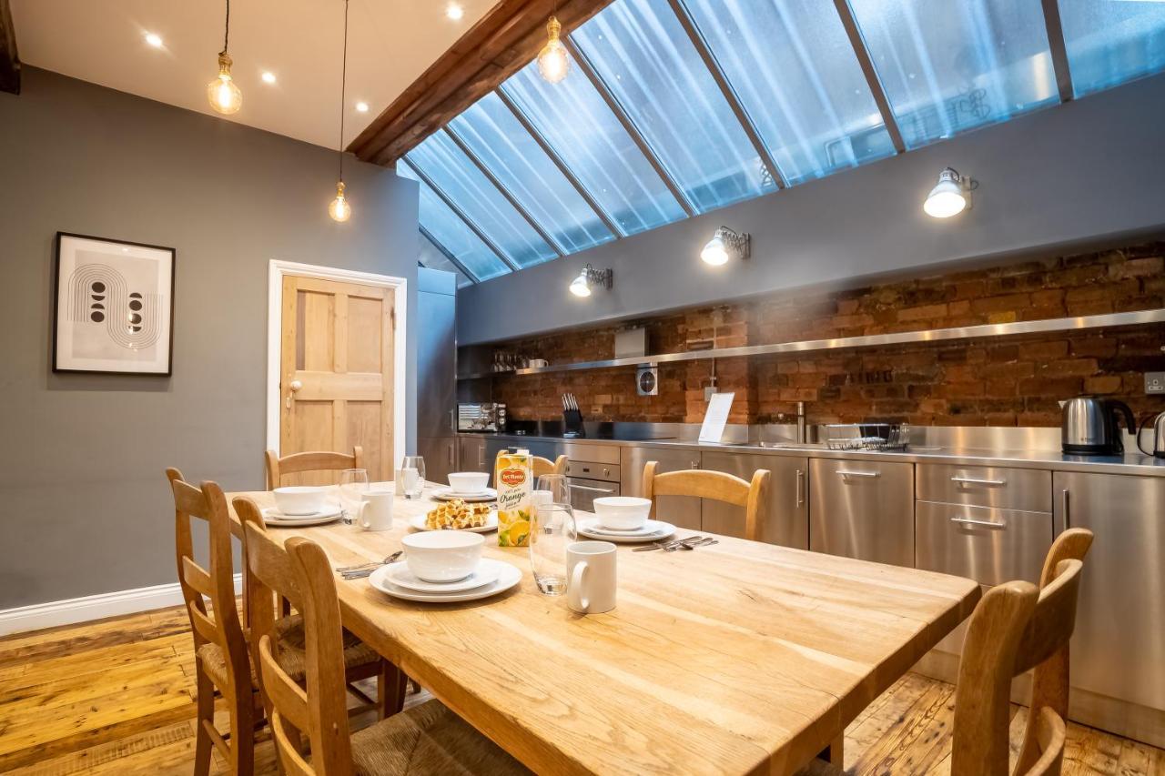 Deluxe Rustic Style Two Bedroom Bethnal - Yard View Leilighet