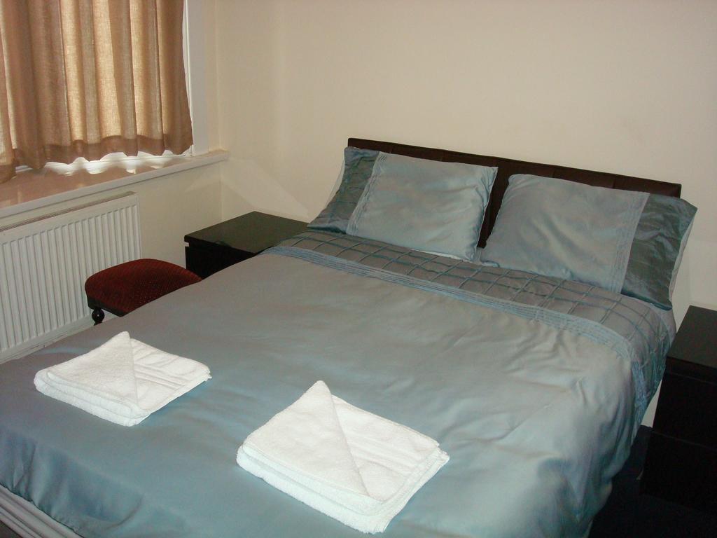 Forest Gate - Free Parking Limited Spaces Herberg 2*
