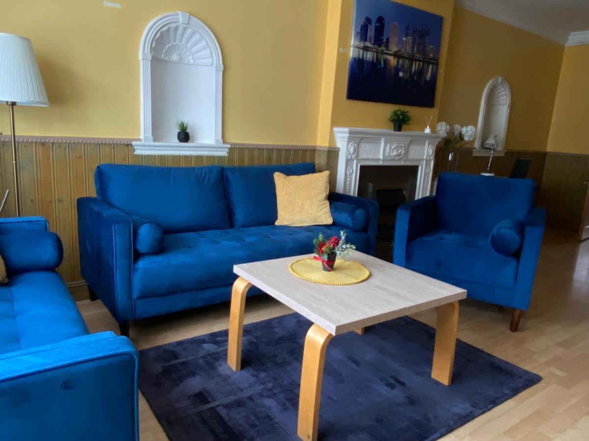 Excel 5min Custom House Station Parking Wifi Sleeps 6 Leilighet