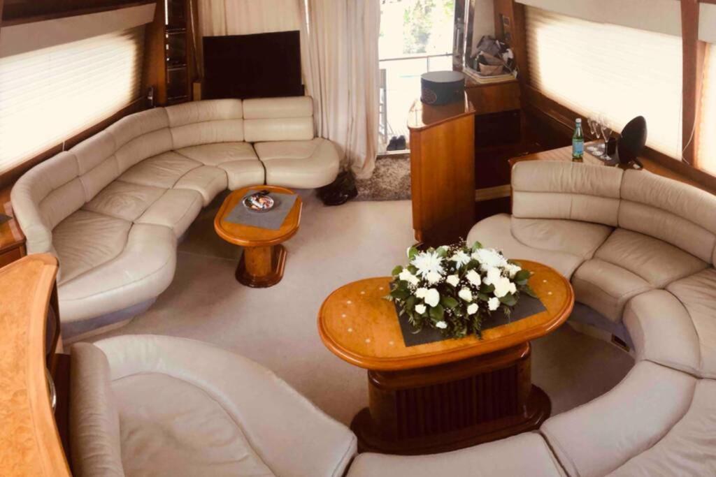 Appartement Italian Superyacht Bianca Lucida