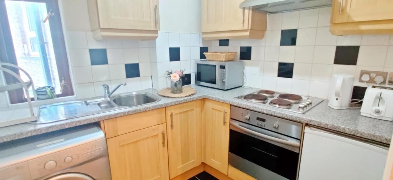 Flat Near Liverpool St & Shoreditch London. London