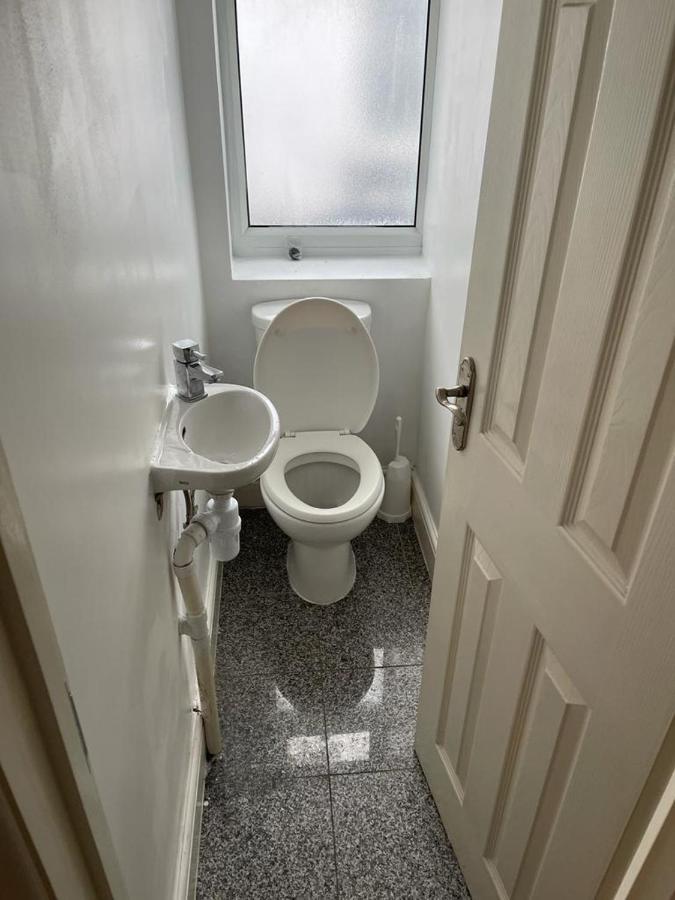 Rahal Guest house London
