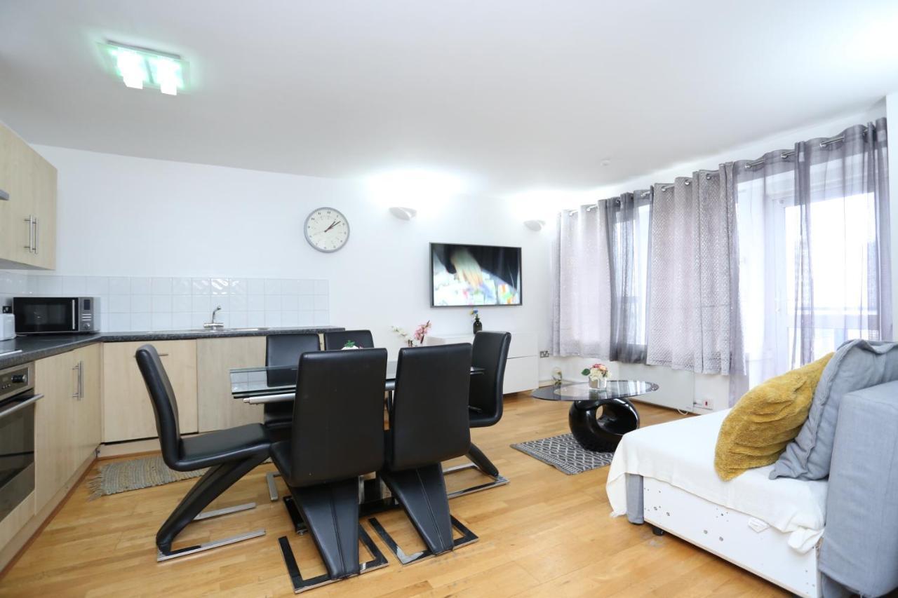 Apartment Gorgeous 2 Bedroom 2 Bathroom Woolwich London