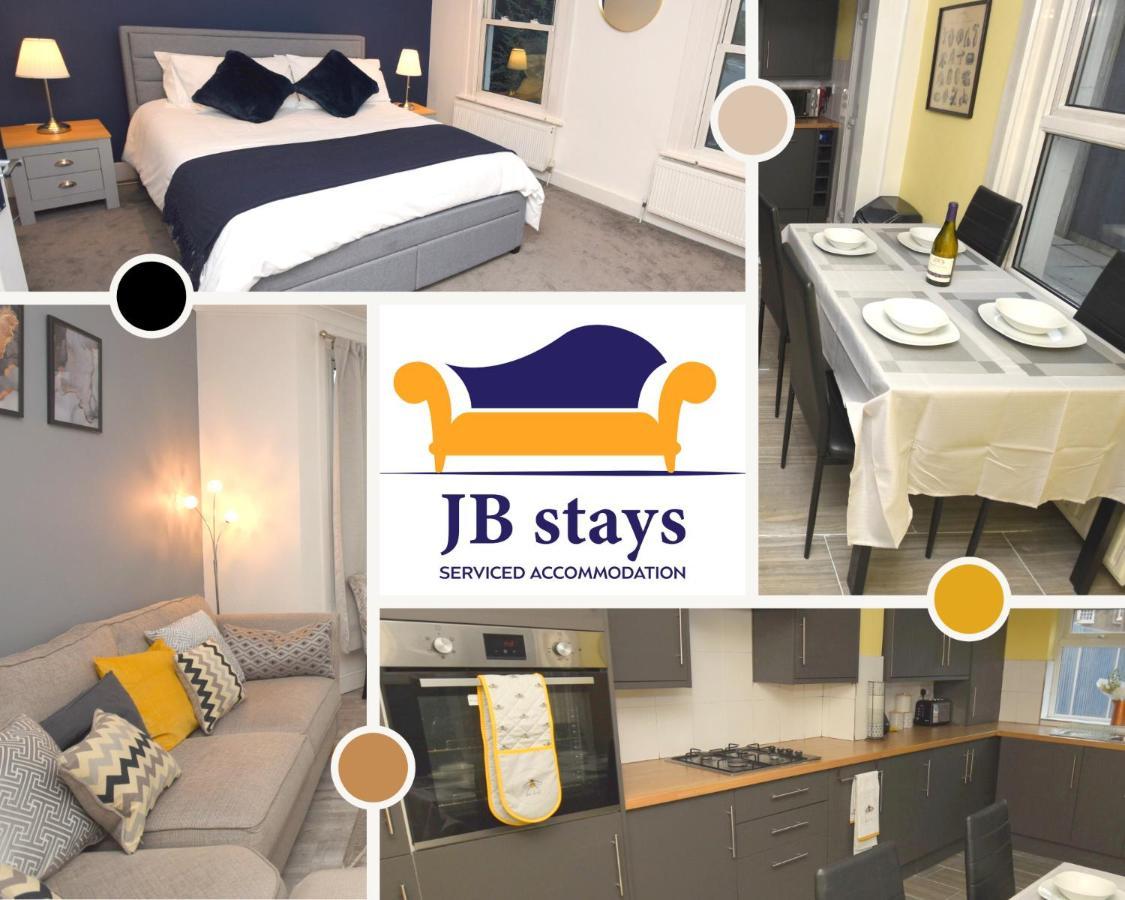 Jb Greenwich, 3 Bed House,ideal For Contractors And Family London