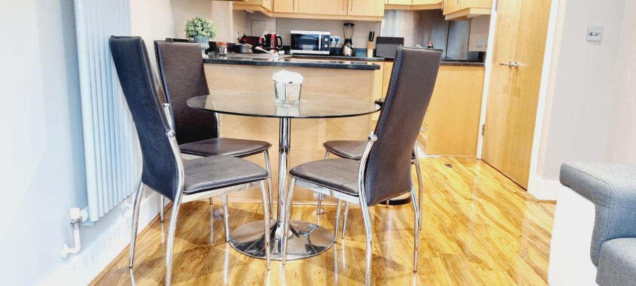 Appartement Waterside Canary Wharf Londen