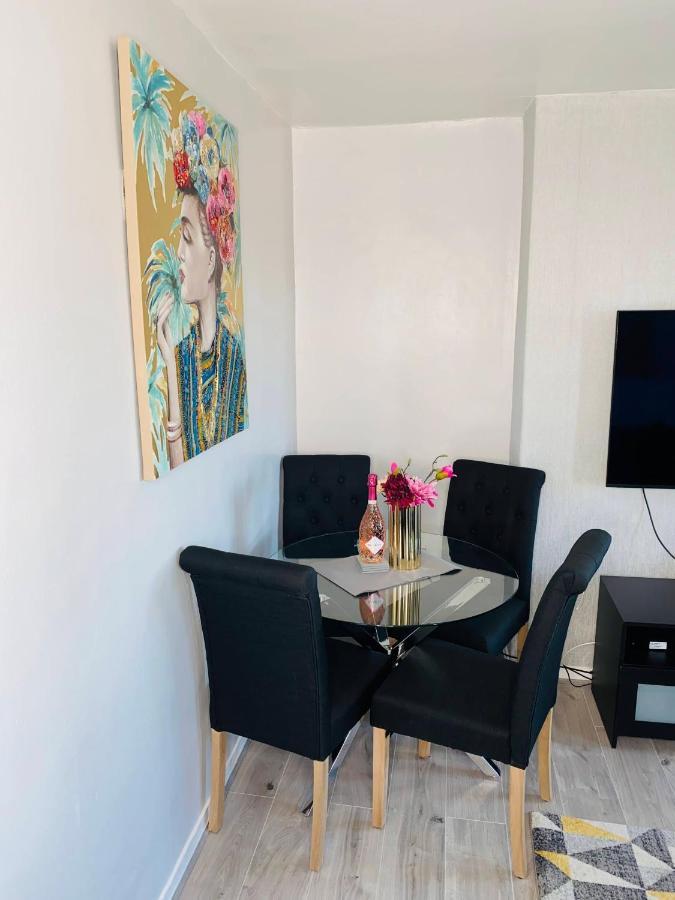 Leilighet Bright, Spacious, Modern Interior Decor 2 Bedrooms With Amazing Views