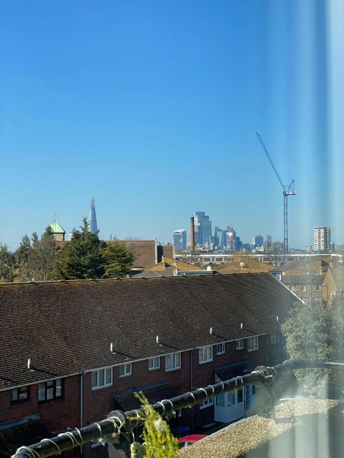 Bright, Spacious, Modern Interior Decor 2 Bedrooms With Amazing Views Leilighet