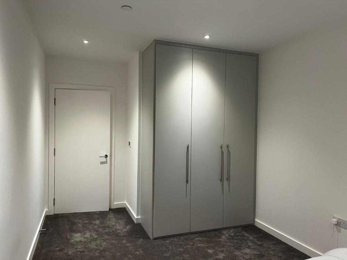 Apartment Luxury One Bedroom Flat London