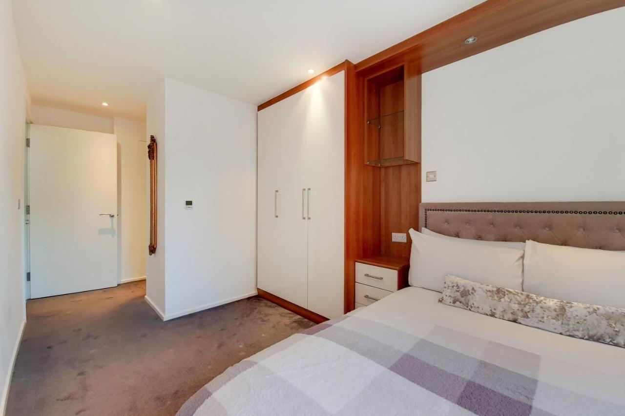 Apartamento Free Parking - Two Bed By Docklands