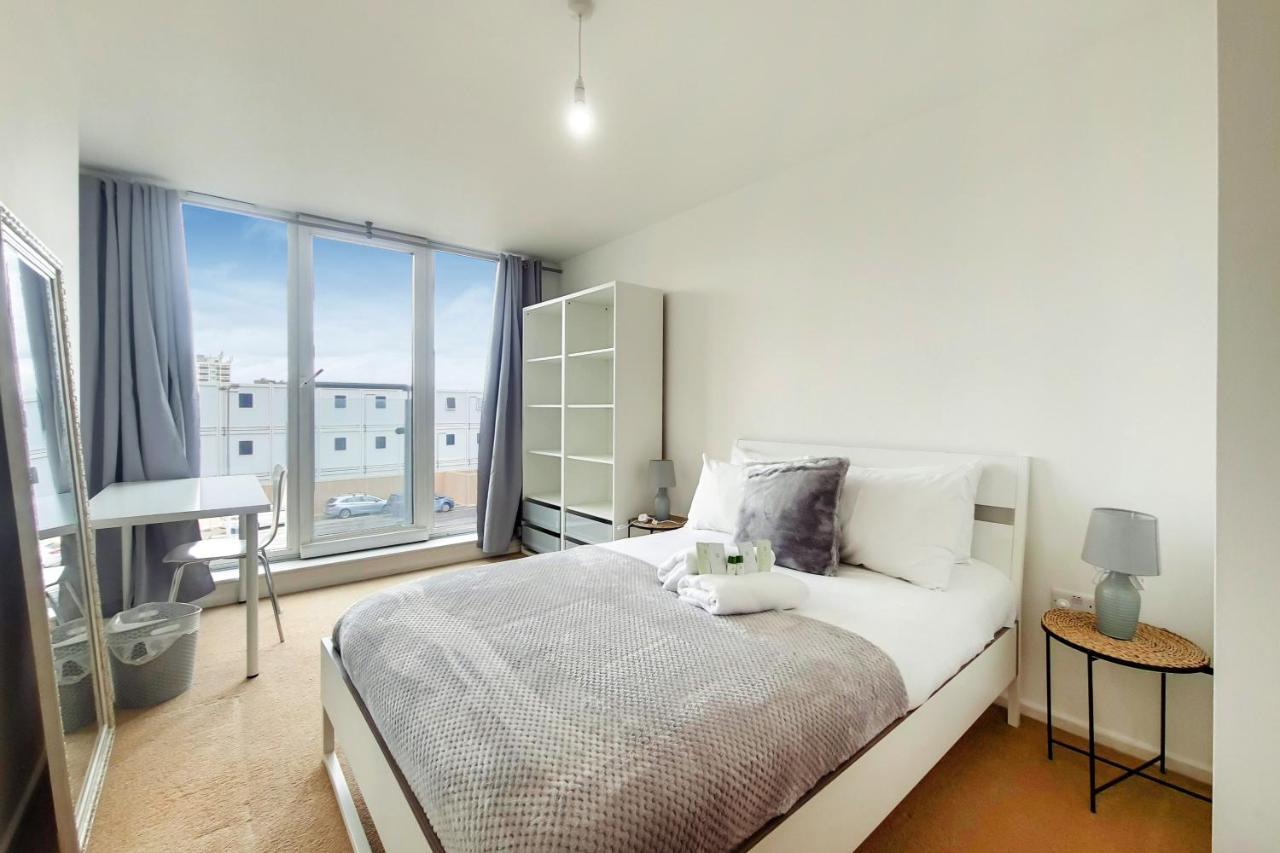 Apartamento Free Parking - Two Bed By Docklands *