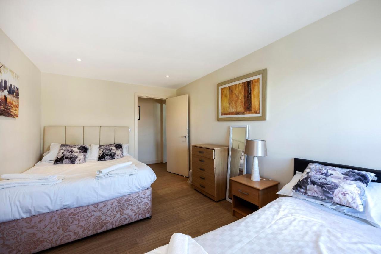 Canary Wharf/docklands/excel Spacious Apt E14 Apartment London
