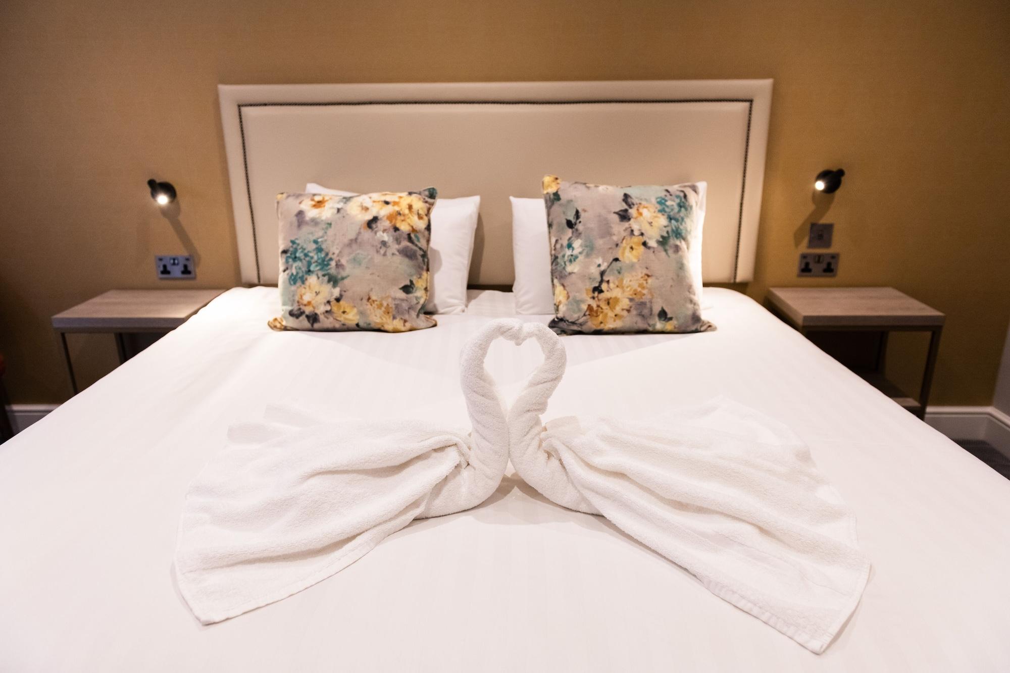 Byron Hotel
