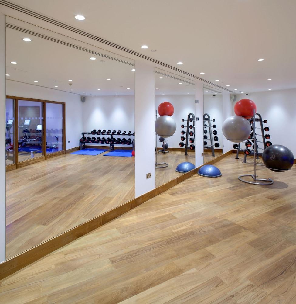 Leonardo Royal Tower Bridge Hotel 4*