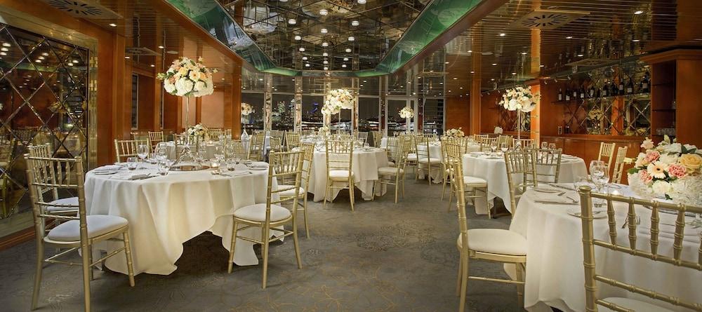 Sunborn Yacht Hotel London