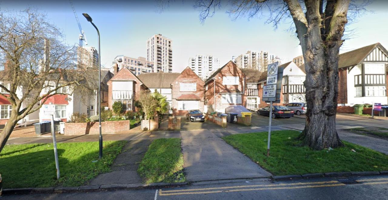 Wembley Apartment - 33 Oakington Manor Dr Ha9 6Lu *