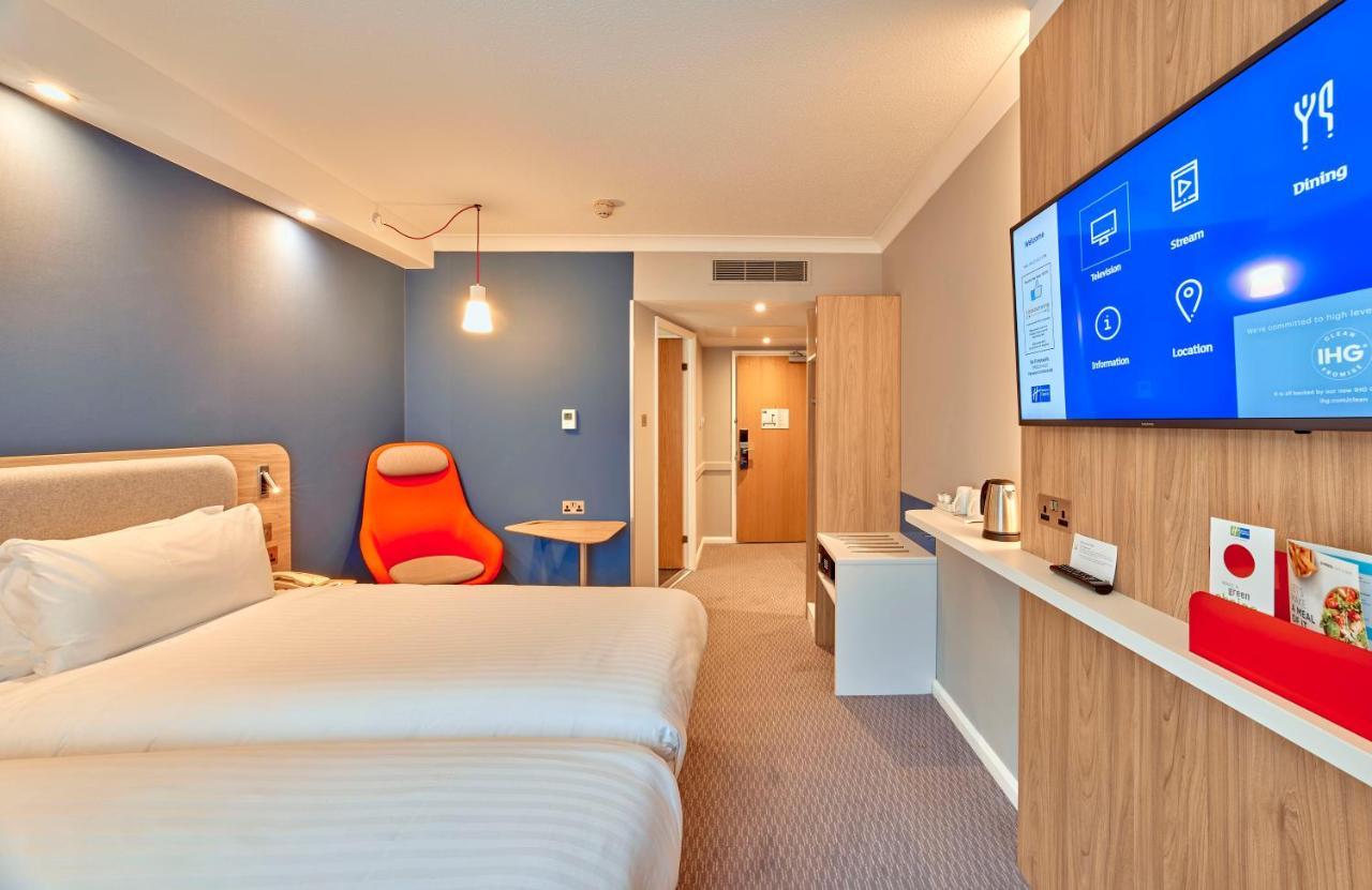 Holiday Express Stratford By Ihg