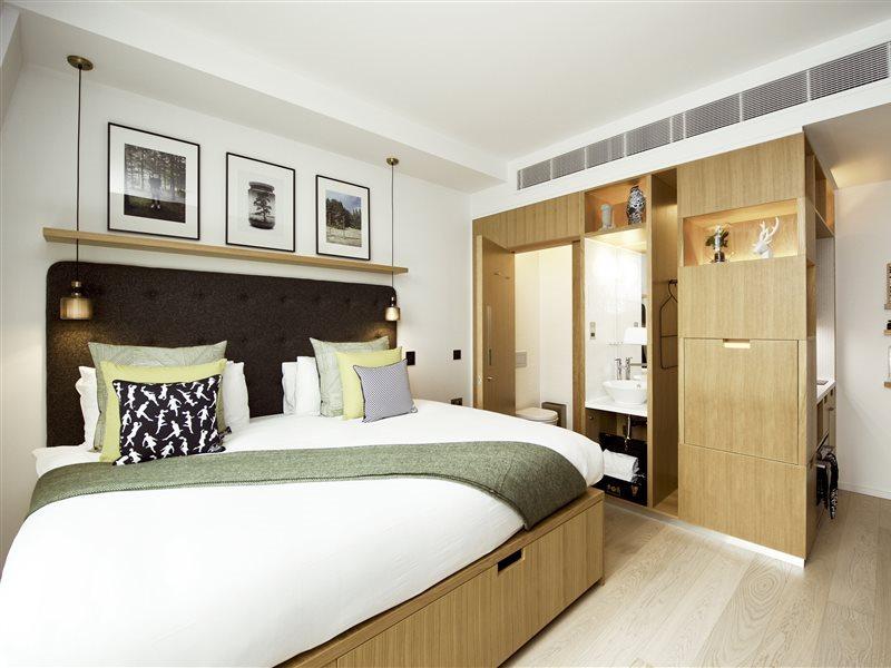 Wilde Aldgate Tower Bridge Aparthotel London