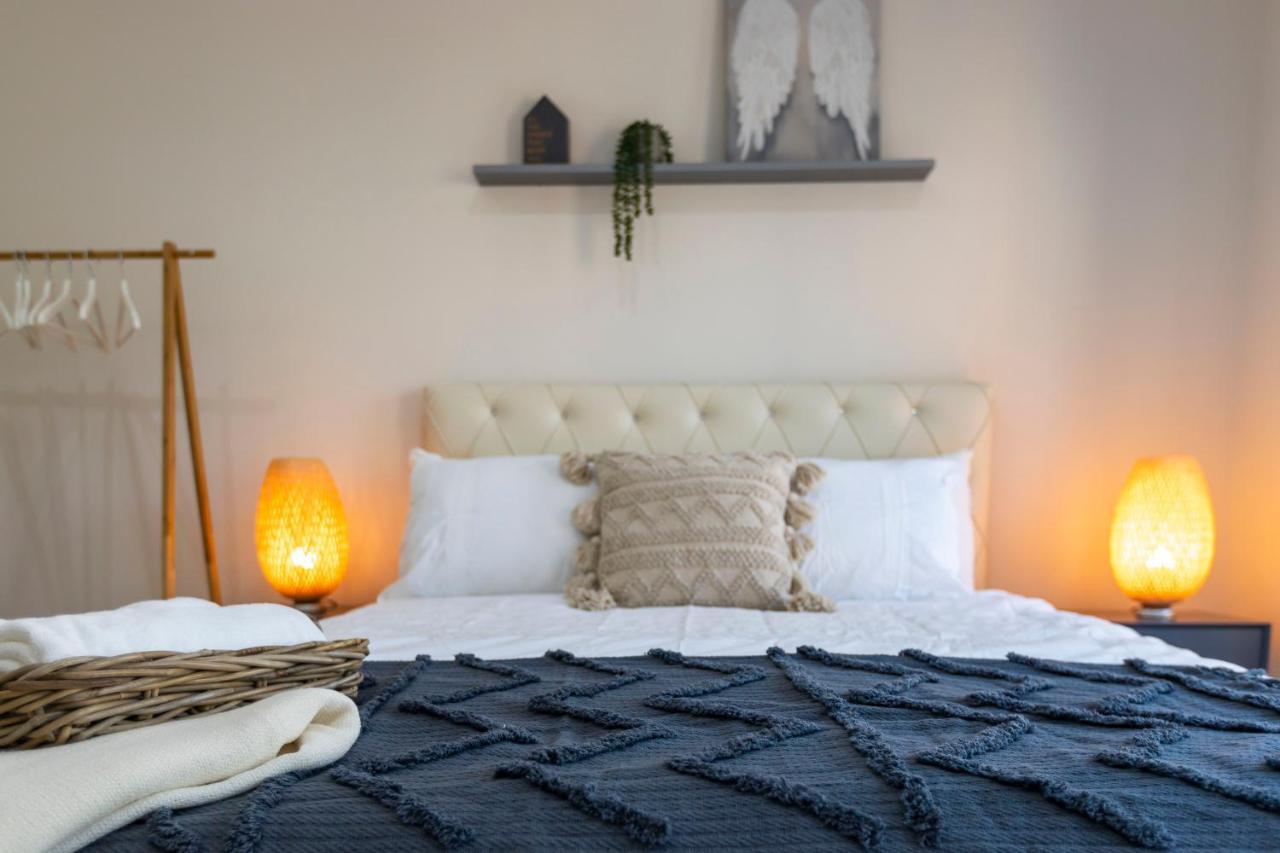 Lovely In Aldgate East 4 Apartment *