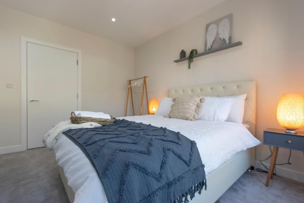 Lovely In Aldgate East 4 Apartment *