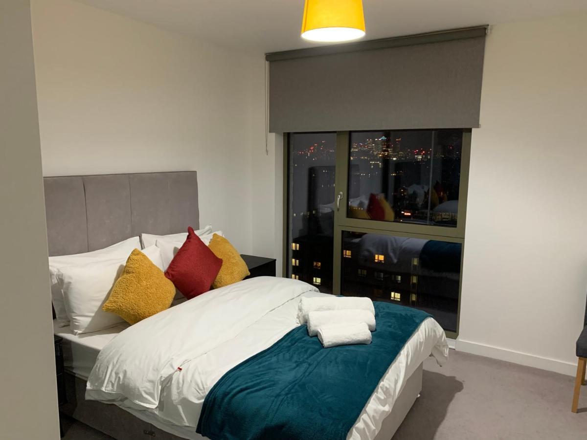 Beautiful 2-Bed Apartment In London Apartment *
