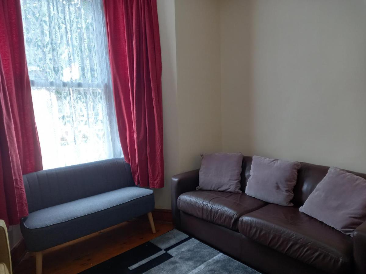 Bubblesbnb- 4 Bedroom House Feriehus London