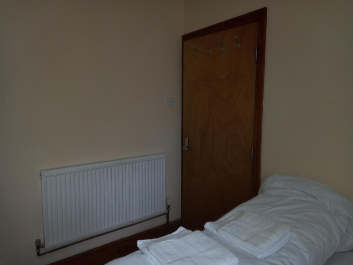 Bubblesbnb- 4 Bedroom House Feriehus London