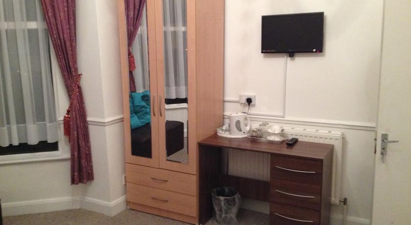 Metro 3* London