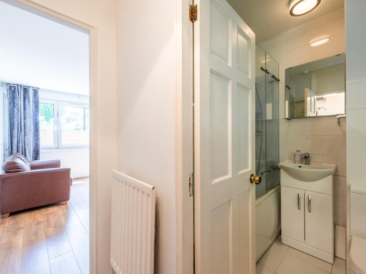 Leilighet Sootheus - Cosy Surrey Quays London