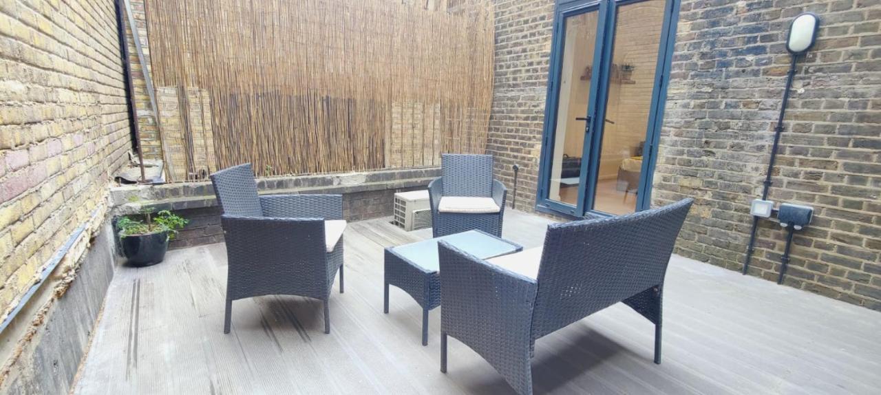 Spacious 3 Bed Flat Near Liverpool Street, Spitalfields London
