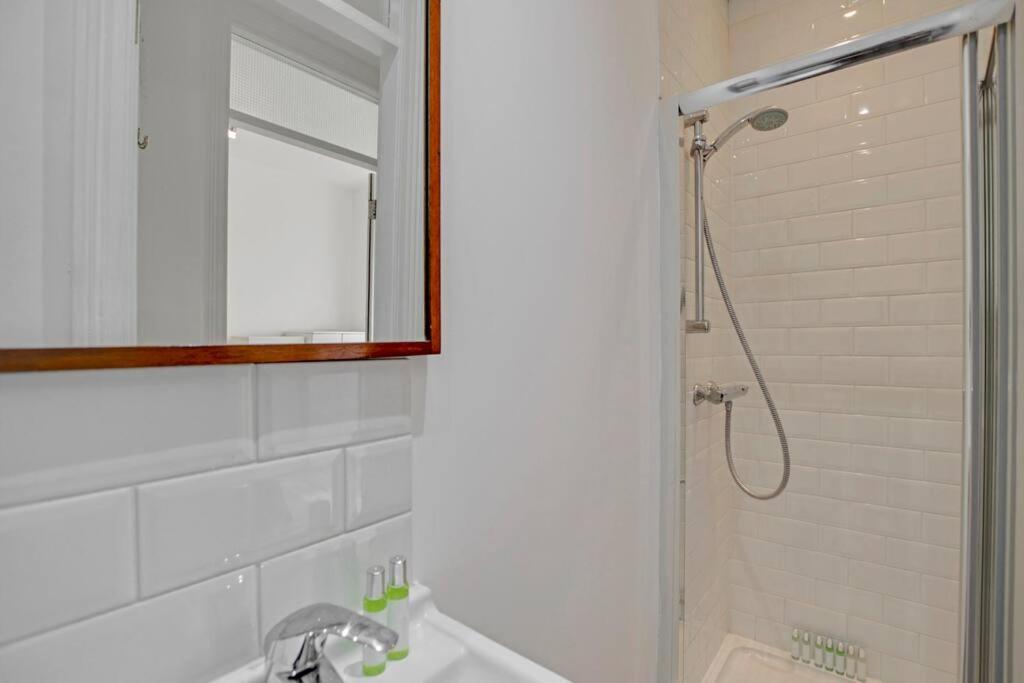 Flat C, Old Street Appartement *