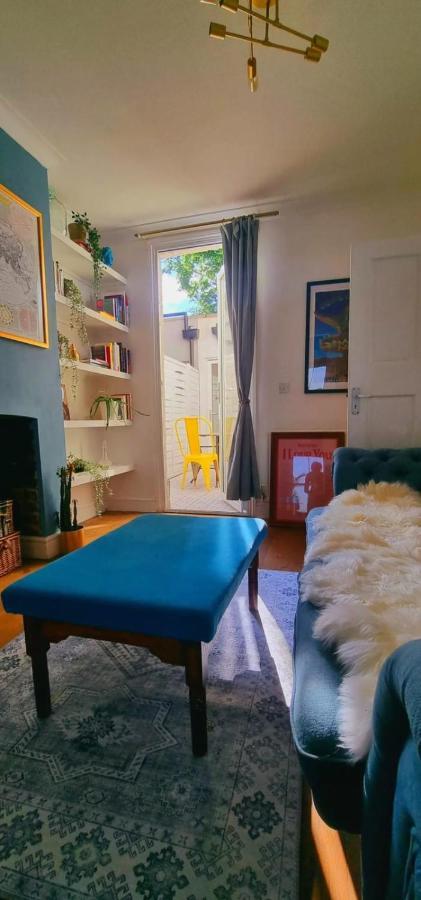 Stylish 3 Bedroom Townhouse In Brockley With Large Garden Feriehus