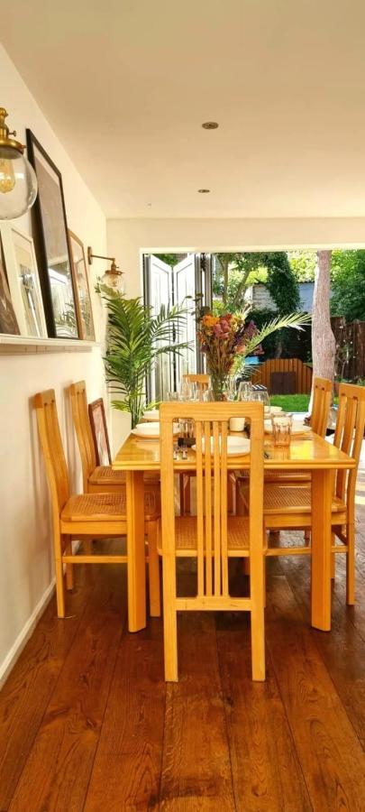 Feriehus Stylish 3 Bedroom Townhouse In Brockley With Large Garden