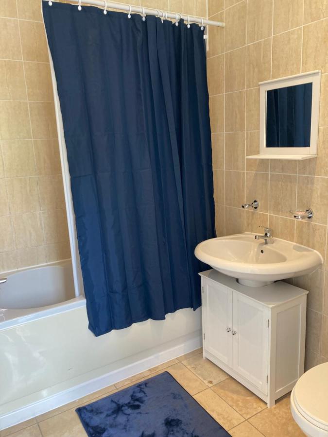 Holiday home Gresham - Close To Excel, Contractors, Relocators, Paid Parking *