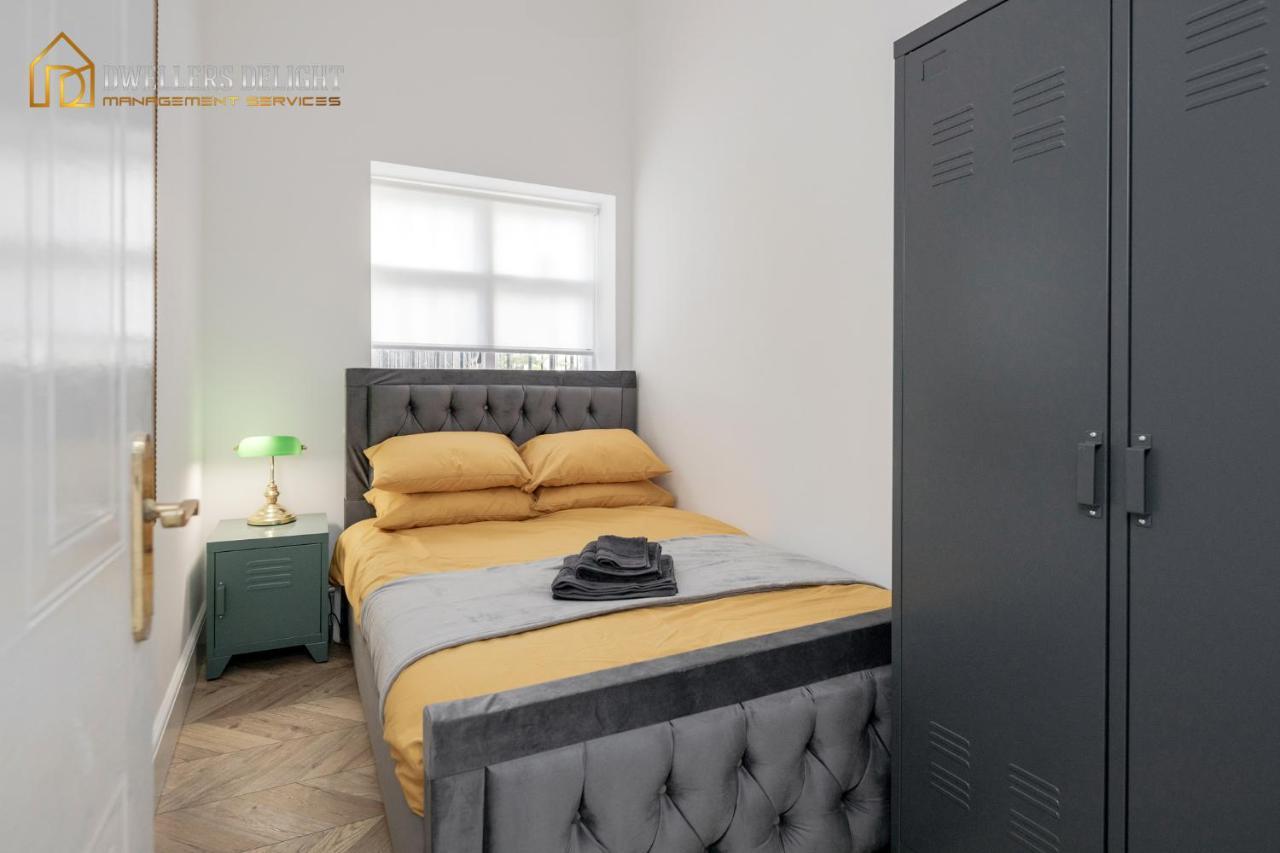 Leilighet Entire 2 Bed Flat Plaistow,canning Town Prime Location In London