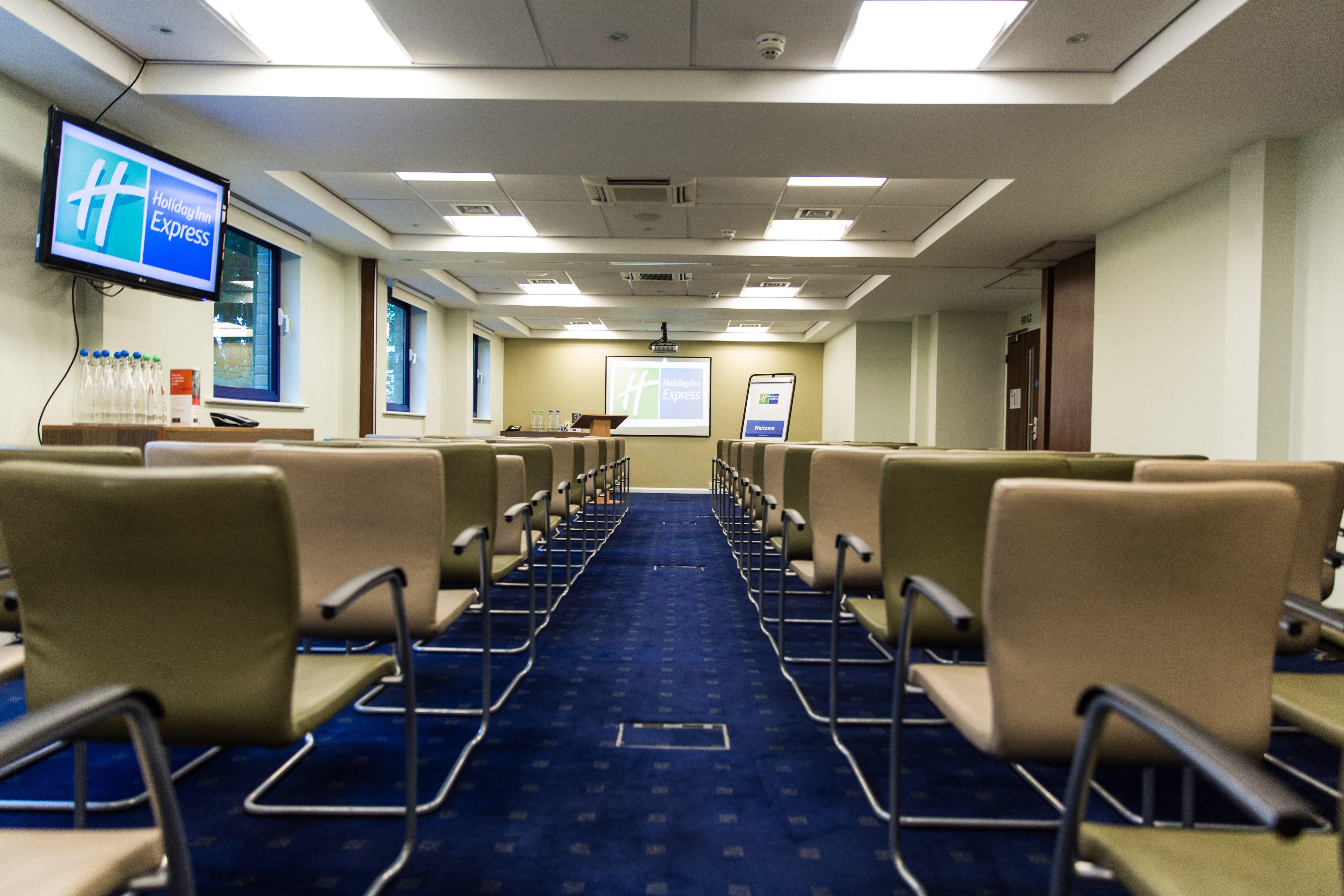 Holiday Express Stratford By Ihg Hotel London