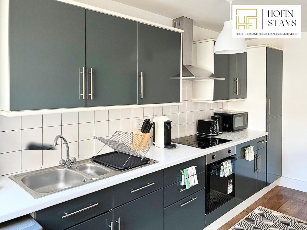 Leilighet Weekly Or Monthly - Relocation & Business - 4 Guests - By Hofin Stays Short Lets & Serviced