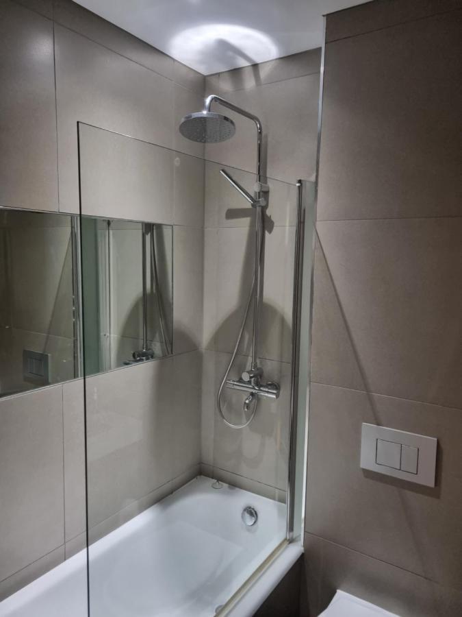 Leilighet Executive E15 & Exclusive Terrace Views Of