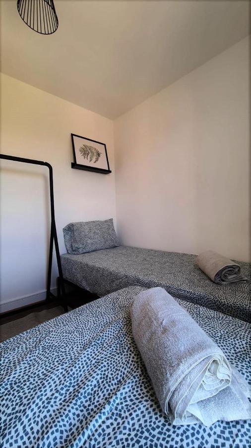 Lovely 5 Sleeper Flat - Upper Clapton Leilighet *