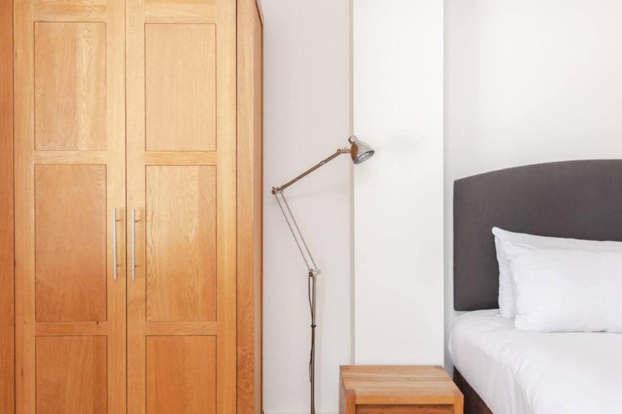 Spacious 2 Bedroom Flat On Bermondsey St London