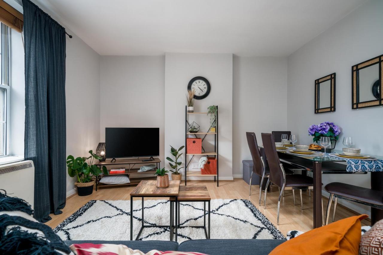 By Liverpool Street/ Spitalfields Market Apartment *