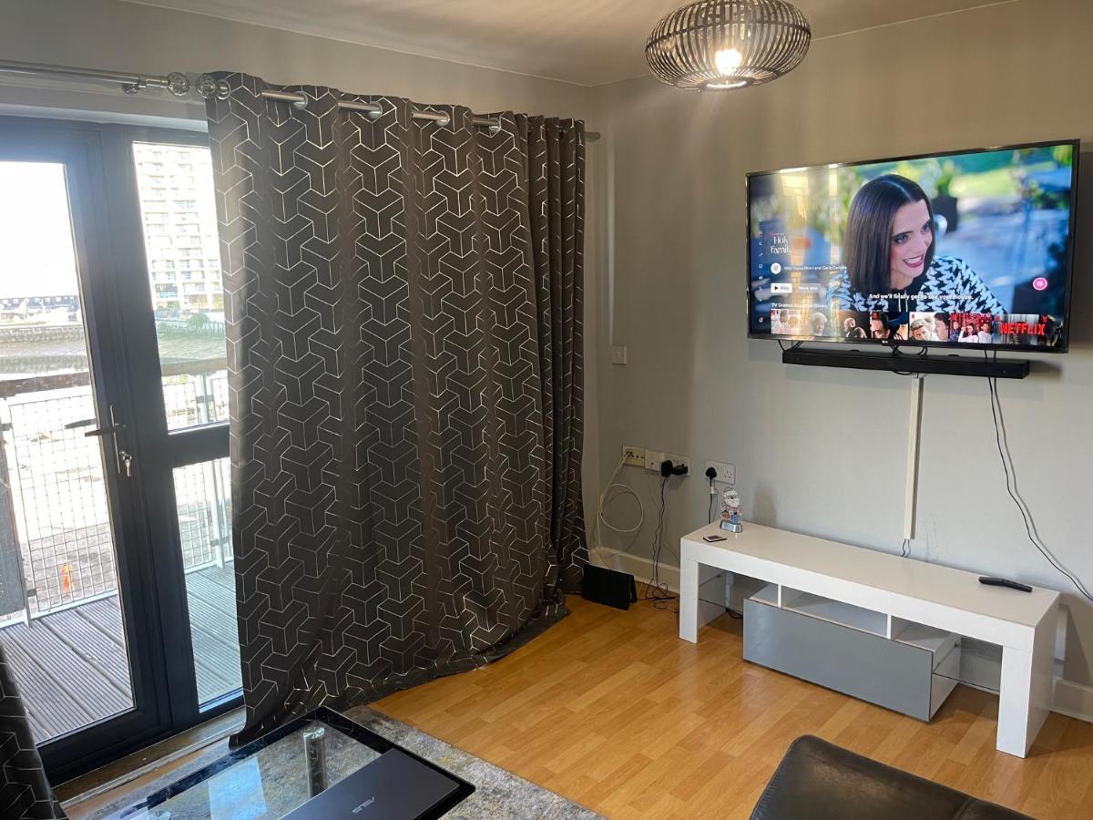 Remo Near Canary Wharf & 02 Arena Londen